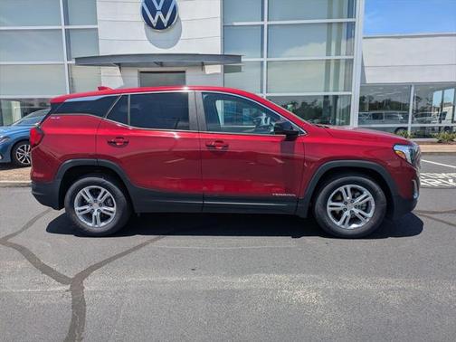 2021 GMC Terrain SLE
