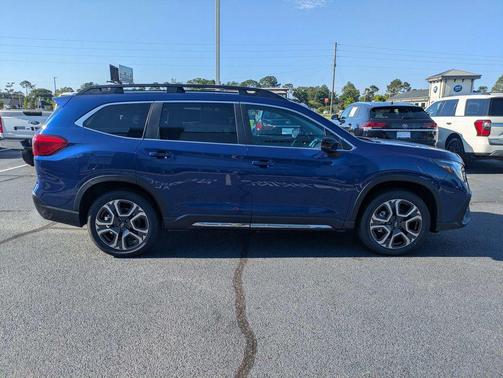 Sapphire Blue Pearl 2026 Subaru Ascent Limited 7-Passenger