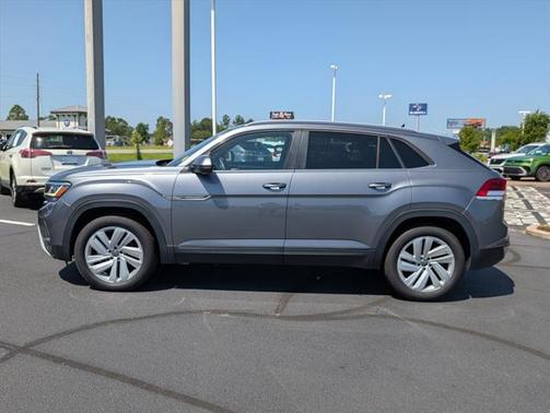 2022 Volkswagen Atlas Cross Sport 3.6L V6 SE w/Technology