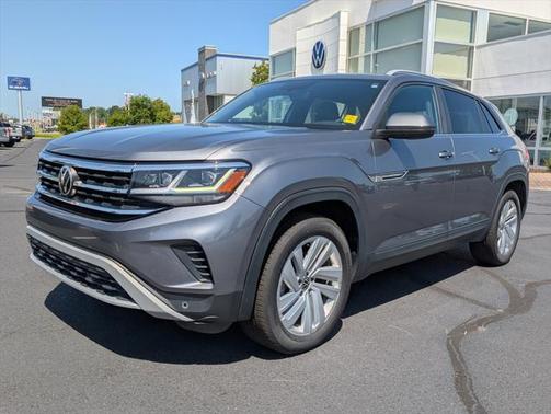 2022 Volkswagen Atlas Cross Sport 3.6L V6 SE w/Technology