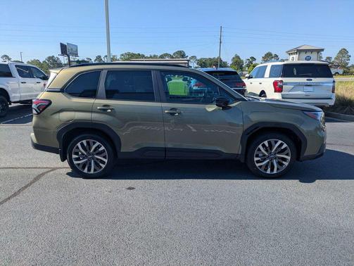 Autumn Green Metallic 2026 Subaru Forester Touring