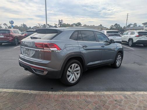 2020 Volkswagen Atlas Cross Sport 3.6L V6 SE w/Technology