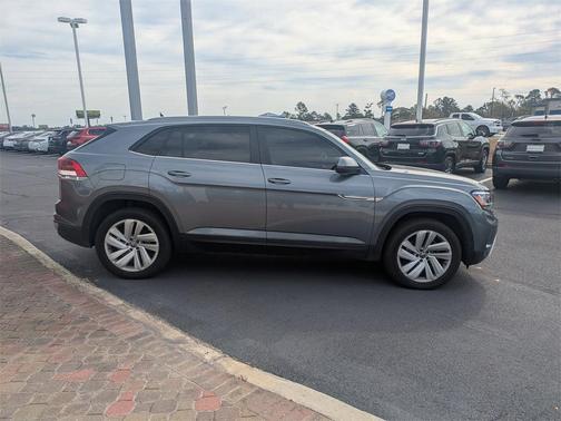2020 Volkswagen Atlas Cross Sport 3.6L V6 SE w/Technology
