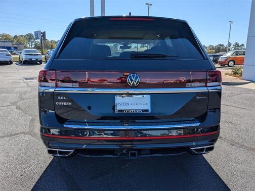 2025 Volkswagen Atlas 2.0T SEL Premium R-Line 4MOTION