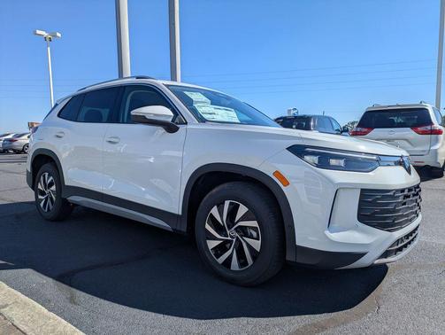 pure white 2026 Volkswagen Tiguan 2.0T S