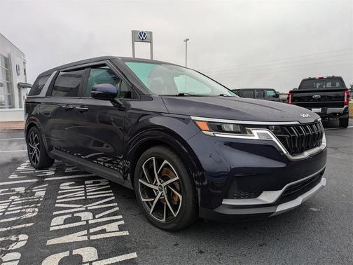 2024 Kia Carnival LX