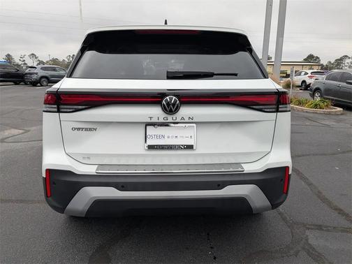 2026 Volkswagen Tiguan 2.0T SE