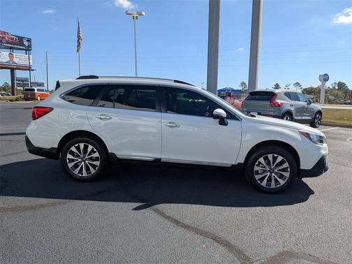 2019 Subaru Outback 2.5i Touring