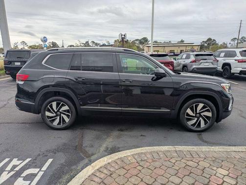 deep black pearl 2026 Volkswagen Atlas 2.0T SEL