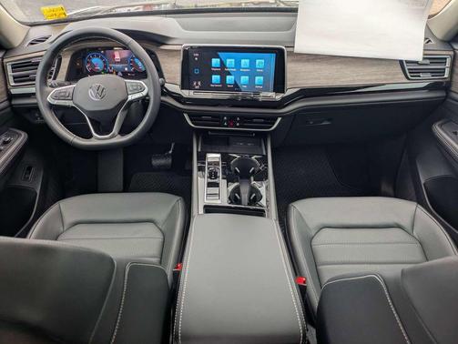 deep black pearl 2026 Volkswagen Atlas 2.0T SEL