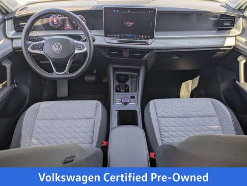 Pure White 2025 Volkswagen Tiguan 2.0T S