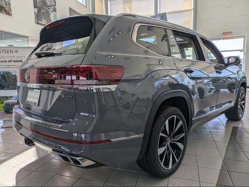 2026 Volkswagen Atlas 2.0T SEL Premium R-Line 4MOTION