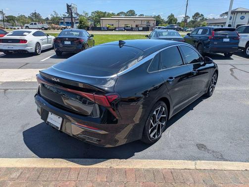 Aurora Black Pearl 2026 Kia K5 EX