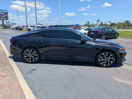 Aurora Black Pearl 2026 Kia K5 EX