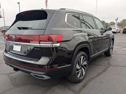 deep black pearl 2026 Volkswagen Atlas 2.0T SEL