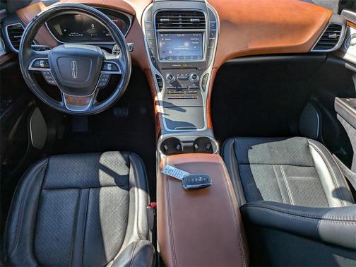 2020 Lincoln Nautilus Black Label