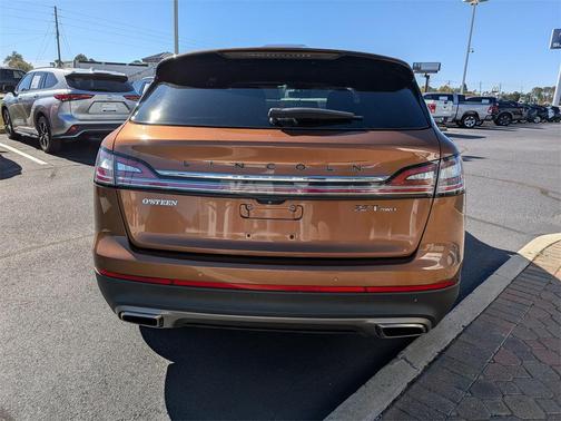 2020 Lincoln Nautilus Black Label