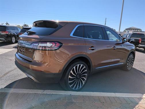 2020 Lincoln Nautilus Black Label
