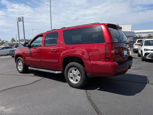 2013 Chevrolet Suburban 1500 LT