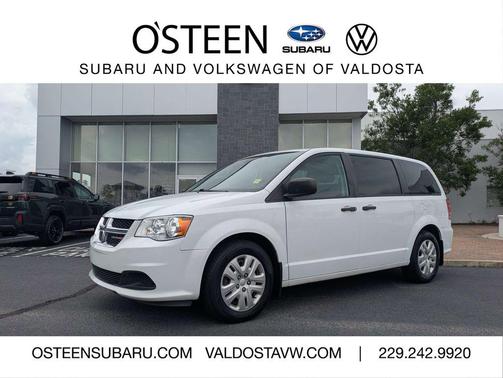 White Knuckle Clearcoat 2019 Dodge Grand Caravan SE