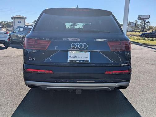2019 Audi Q7 55 Prestige