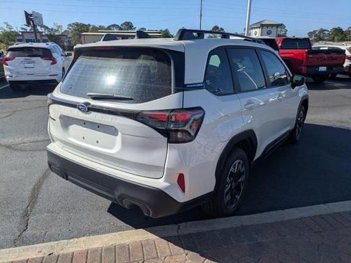 Crystal White Pearl 2026 Subaru Forester Base