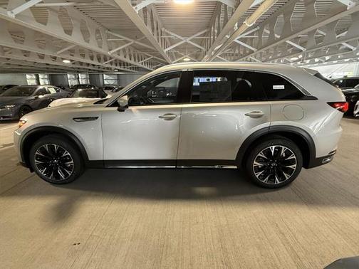 2025 Mazda CX-90 PHEV Premium Plus