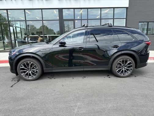 2025 Mazda CX-70 PHEV Premium Package