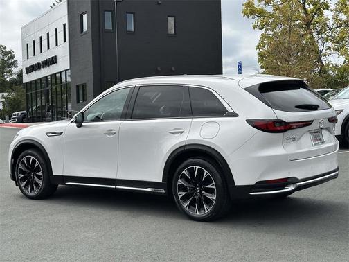 2024 Mazda CX-90 PHEV Premium