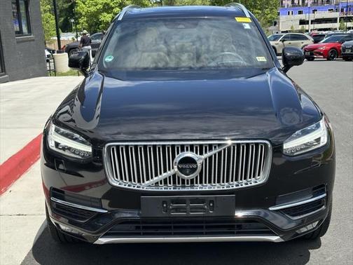 2019 Volvo XC90 T6 Inscription