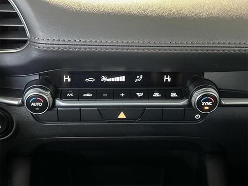 2025 Mazda Mazda3 FWD w/Select Package
