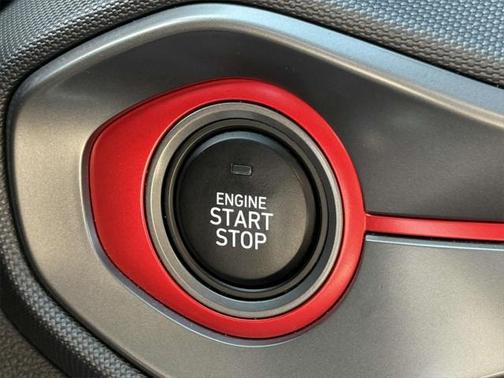 2021 Hyundai Veloster 2