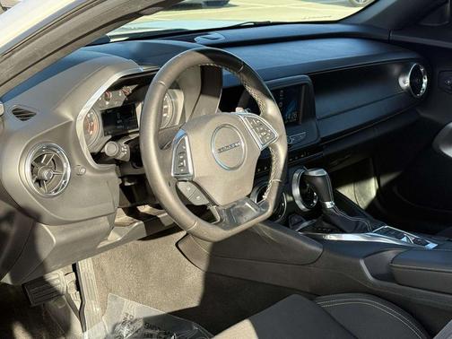 2016 Chevrolet Camaro 1LT