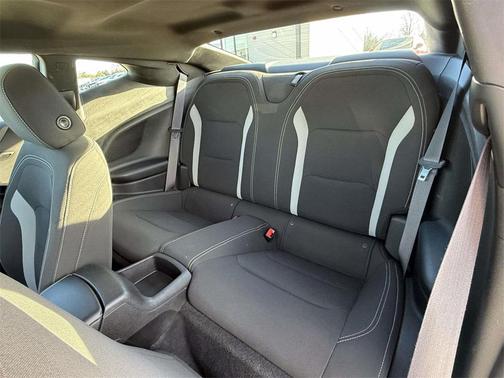 2016 Chevrolet Camaro 1LT