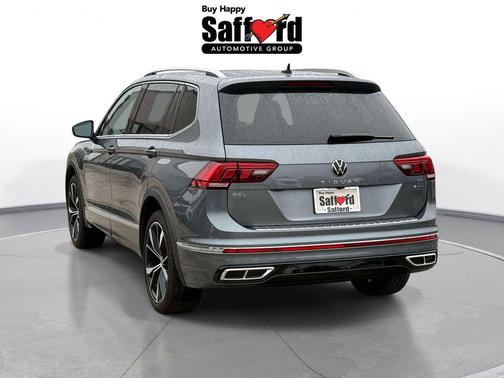 Platinum Gray Metallic 2024 Volkswagen Tiguan 2.0T SEL R-Line 4MOTION