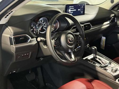 2025 Mazda CX-5 Carbon Edition