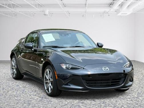 2022 Mazda MX-5 Miata RF Grand Touring