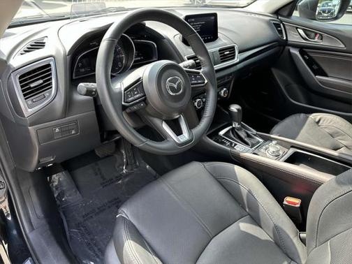 2018 Mazda Mazda3 Grand Touring