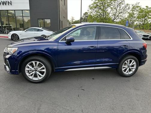 2022 Audi Q3 45 S line Premium Plus