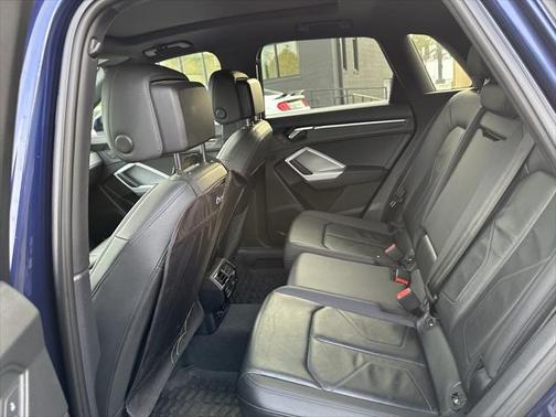 2022 Audi Q3 45 S line Premium Plus