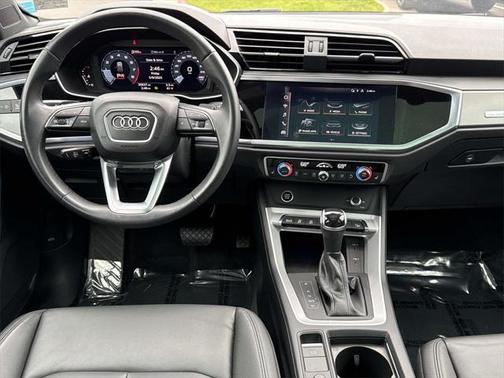 2022 Audi Q3 45 S line Premium Plus
