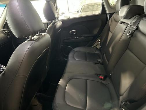 2016 Kia Soul !