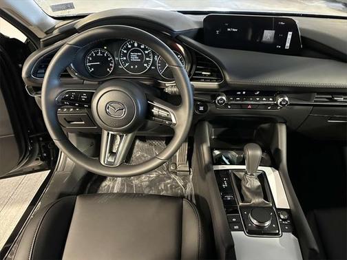 2025 Mazda Mazda3 FWD w/Preferred Package