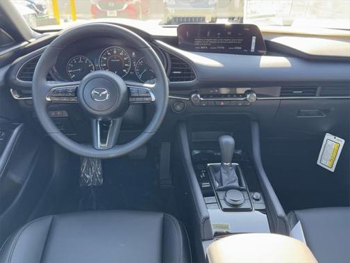 2025 Mazda Mazda3 FWD w/Preferred Package