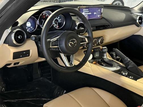 2025 Mazda MX-5 Miata RF Grand Touring