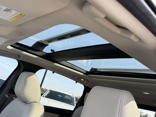 2024 Mazda CX-90 PHEV Premium