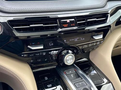 2022 Acura MDX Advance Package