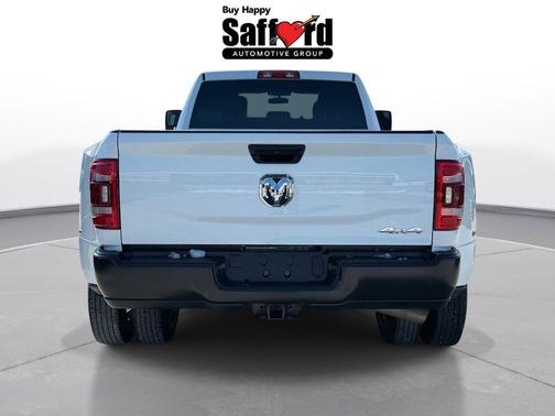 2024 RAM 3500 Tradesman Crew Cab 4x4 8' Box