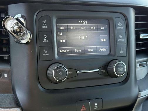 2024 RAM 3500 Tradesman Crew Cab 4x4 8' Box