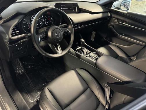 2025 Mazda Mazda3 FWD w/Preferred Package
